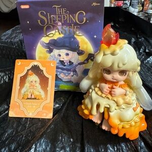 The Sleeping Castle Candle flicker Princess Toy figurine